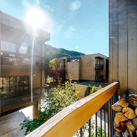 Sunriver Mountain Getaway Эйвон Экстерьер фото